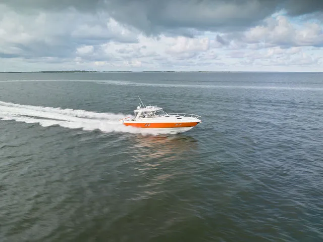 Slide: The Image of Intrepid 475 Sport Yacht 2016 - 38