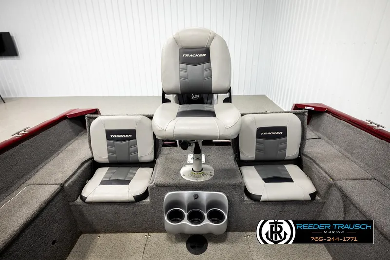 Slide: The Image of 2017 Tracker Pro Guide V-175 Combo boat interior with three cushioned seats. - 16