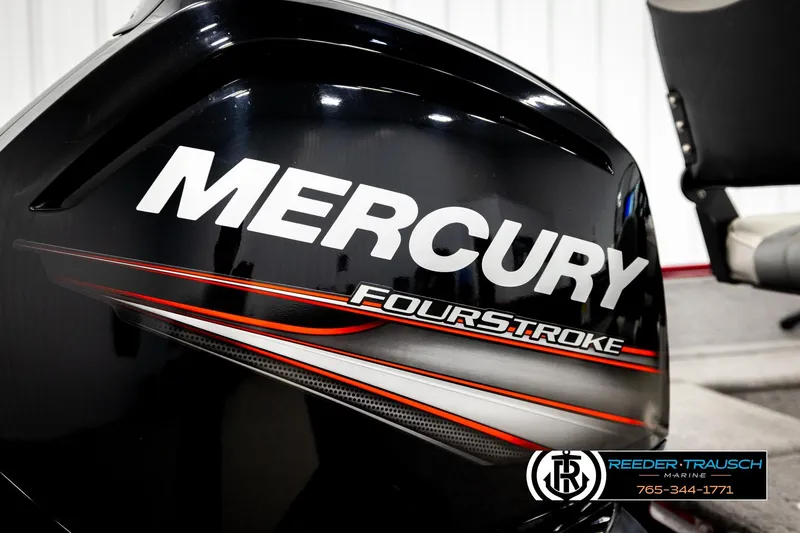 Slide: The Image of Mercury FourStroke engine on 2017 Tracker Pro Guide V-175 Combo boat, Reeder-Trausch Marine. - 51