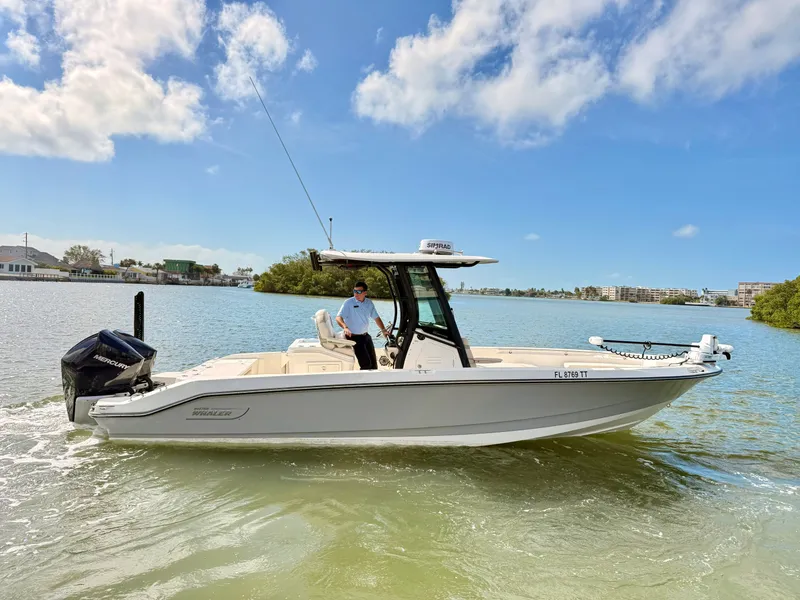 Slide: The Image of Boston Whaler 280 Dauntless 2024 - 1