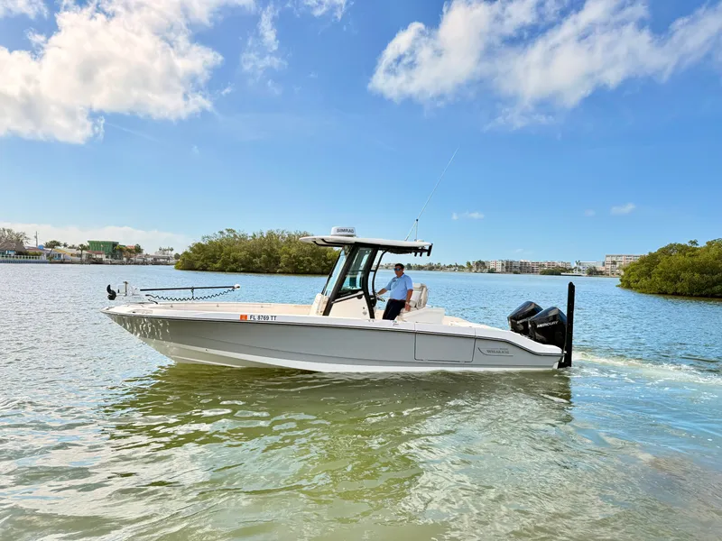 Slide: The Image of Boston Whaler 280 Dauntless 2024 - 11