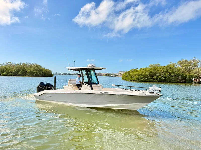 Slide: The Image of Boston Whaler 280 Dauntless 2024 - 20