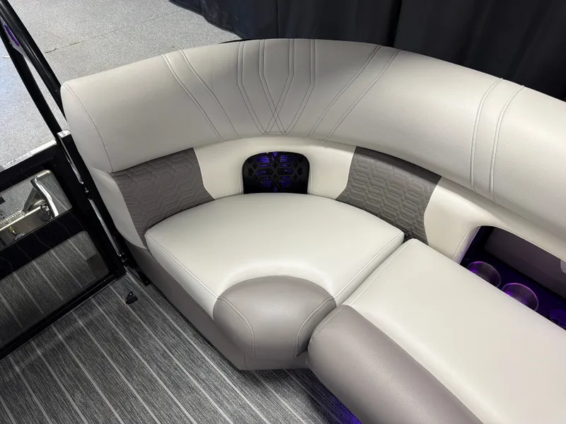 Slide: The Image of Premier 250INTRIGUE 2027 - 85
