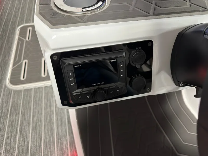 Slide: The Image of Premier 250INTRIGUE 2027 - 66