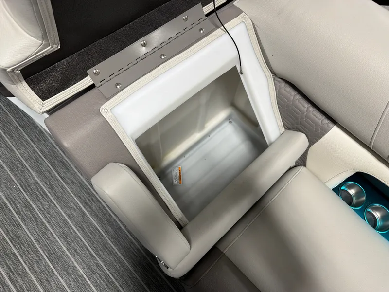 Slide: The Image of Premier 250INTRIGUE 2027 - 71