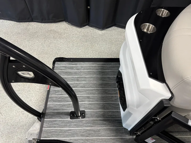 Slide: The Image of Premier 250INTRIGUE 2027 - 90