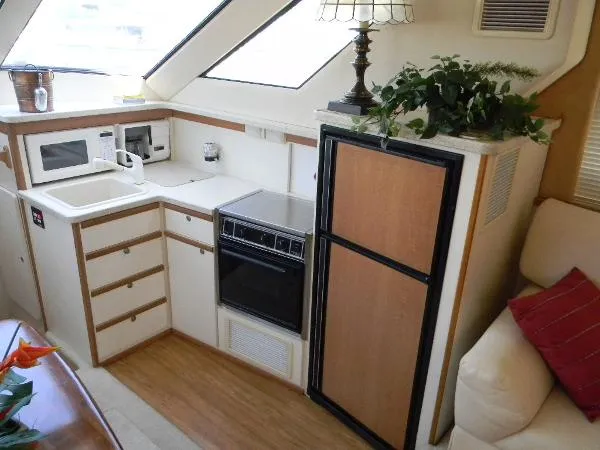 Slide: The Image of Silverton 352 Motor Yacht BR3956 1998 - 5