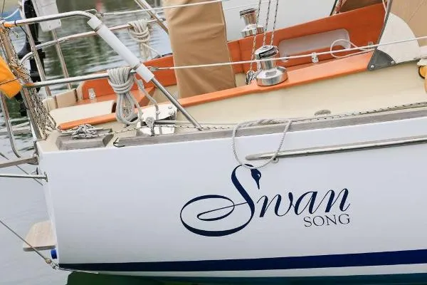 Slide: The Image of Finch Sloop 2005 - 7