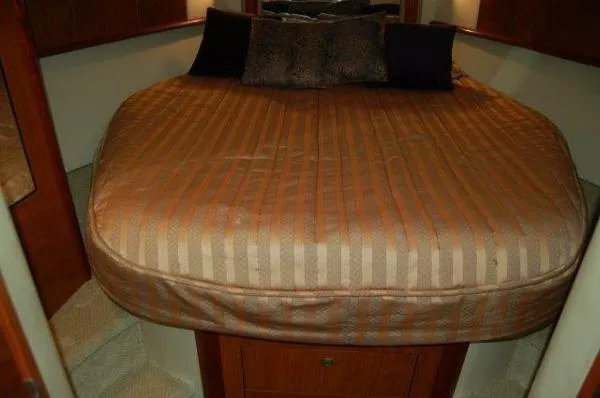 Slide: The Image of Sea Ray 40 Sundancer BR9075 2006 - 5