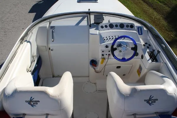 Slide: The Image of Wellcraft 29 Scarab 1994 - 10