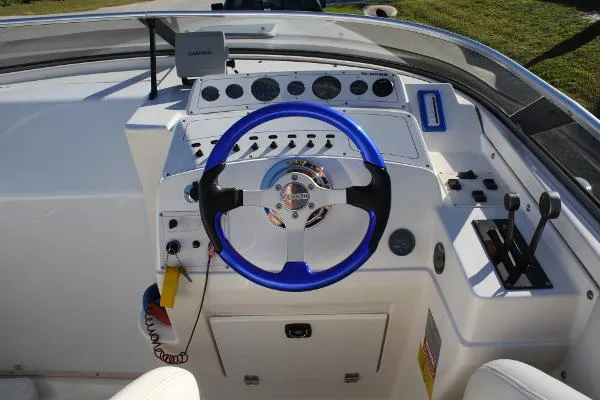 Slide: The Image of Wellcraft 29 Scarab 1994 - 11
