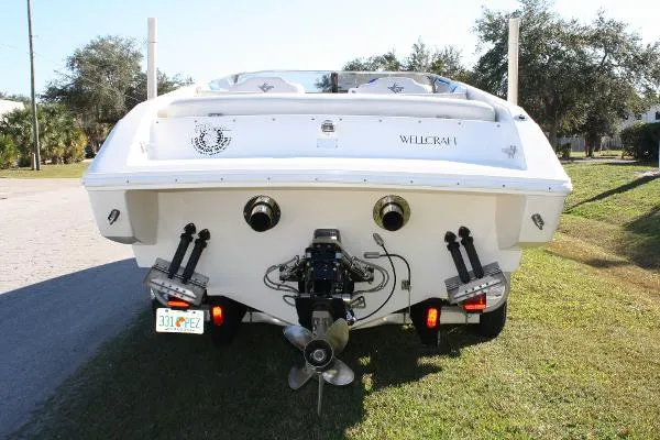 Slide: The Image of Wellcraft 29 Scarab 1994 - 3
