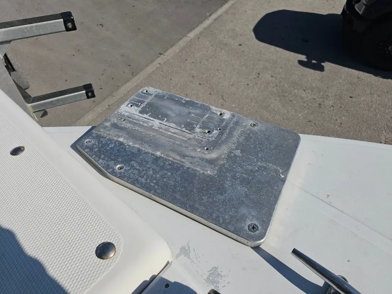 Slide: The Image of Ocean Master 31 Center Console 1987 - 44