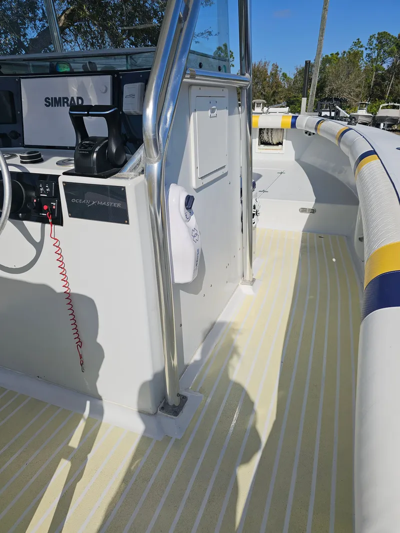 Slide: The Image of Ocean Master 31 Center Console 1987 - 51