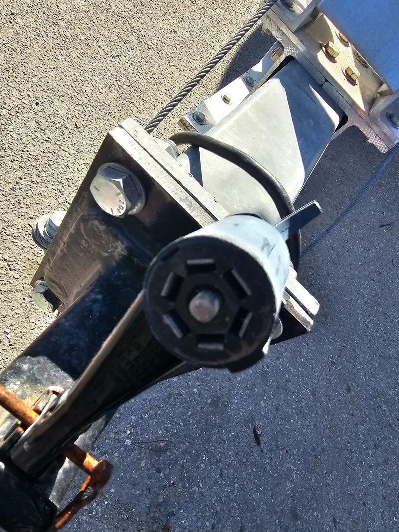 Slide: The Image of Close-up of a trailer hitch component, Ocean Master 31, year 1987. - 16