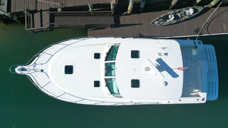 Slide: The Image of Tiara 3800 Open 2007 - 1