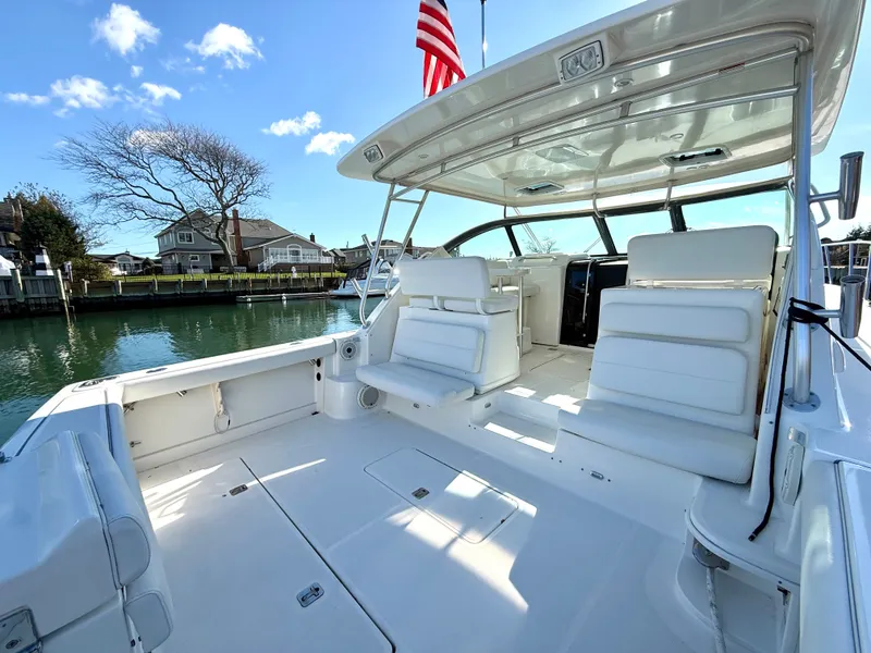 Slide: The Image of Tiara 3800 Open 2007 - 12