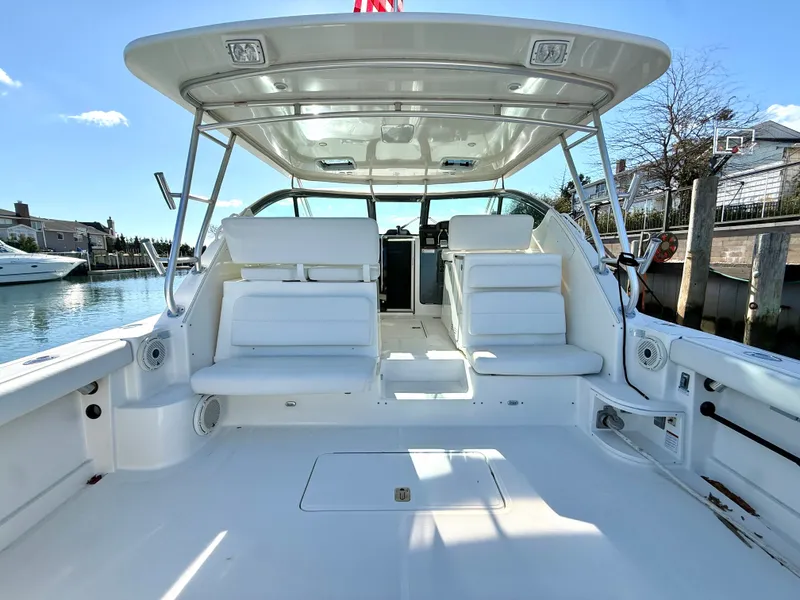 Slide: The Image of Tiara 3800 Open 2007 - 15