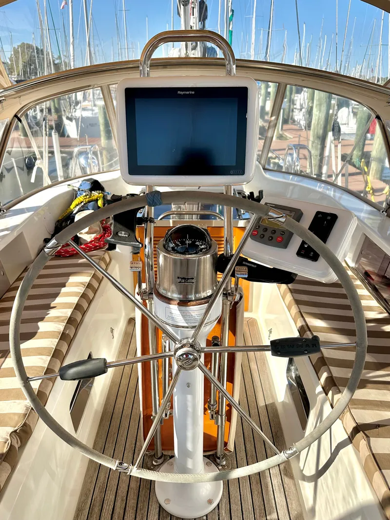 Slide: The Image of Passport 470 2006 - 2