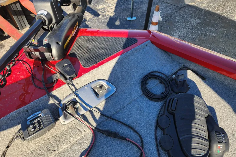 Slide: The Image of 2013 TRACKER MARINE Bass Tracker Pro Team 175 TWX boat deck with trolling motor and controls. - 8