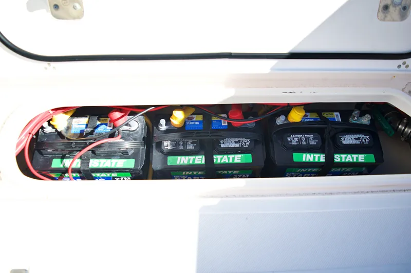 Slide: The Image of 2019 PURSUIT 408 S - Image 35 - 35