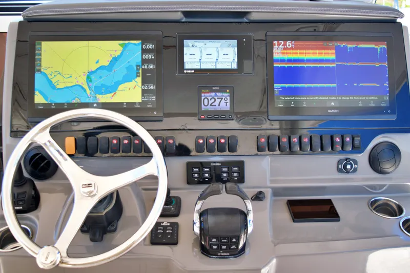 Slide: The Image of 2019 PURSUIT 408 S - Image 46 - 46