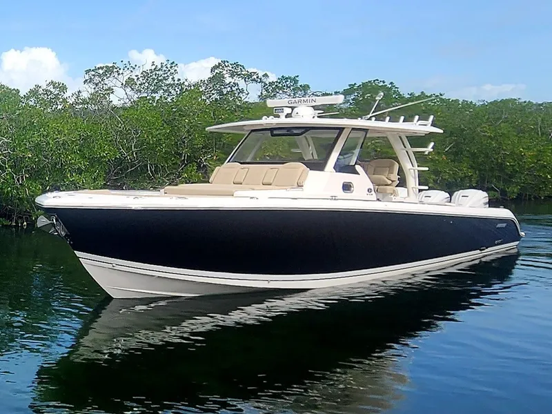 Slide: The Image of 2019 PURSUIT 408 S - Image 5 - 5