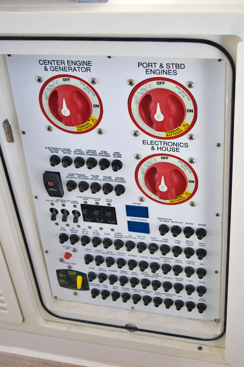 Slide: The Image of 2019 PURSUIT 408 S - Image 54 - 54