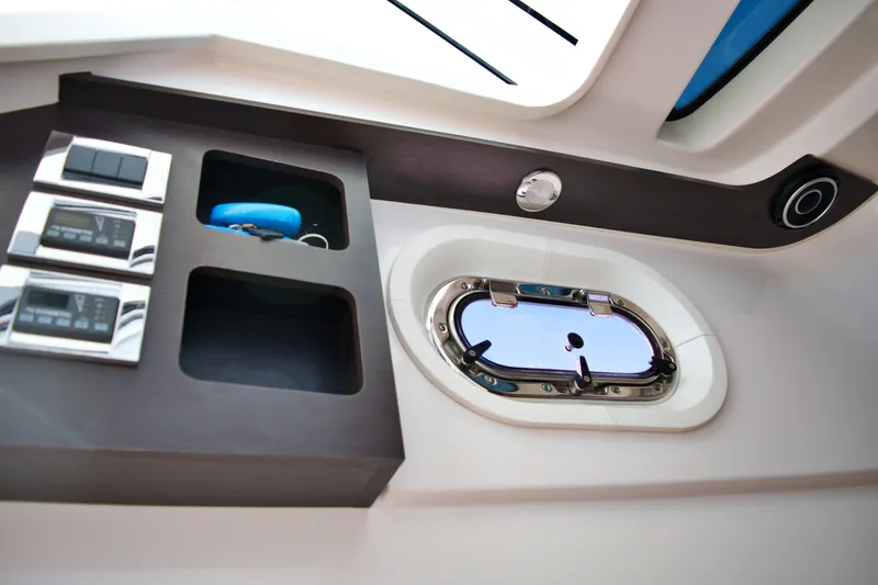 Slide: The Image of 2019 PURSUIT 408 S - Image 63 - 63