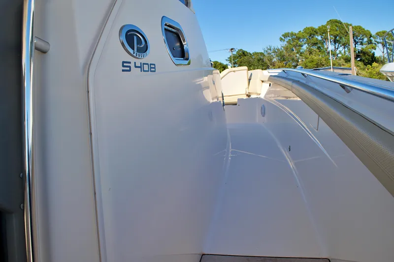 Slide: The Image of 2019 PURSUIT 408 S - Image 77 - 77