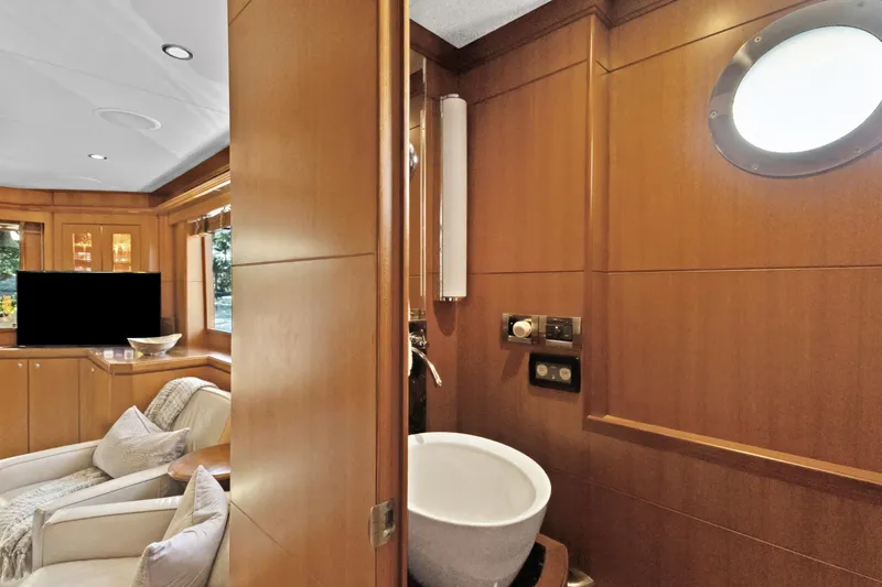 Slide: The Image of Day Head - 40