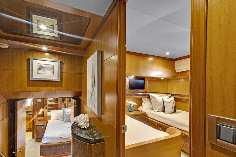 Slide: The Image of Lower Landing - 44