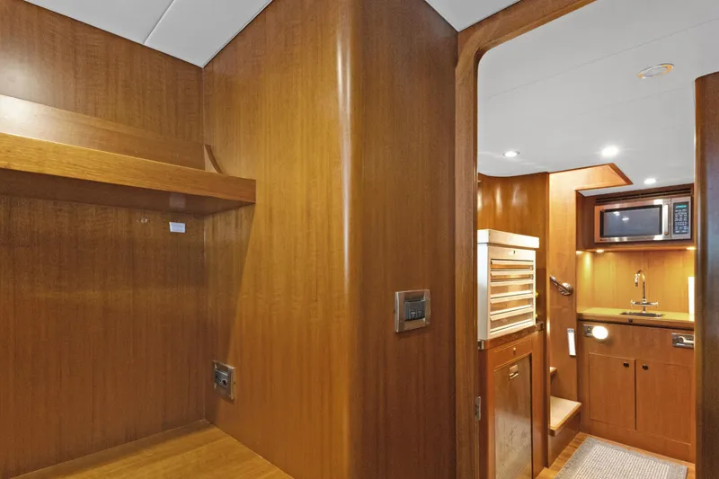 Slide: The Image of Crew Entry - 67