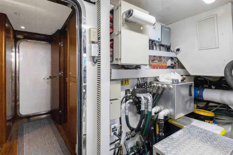 Slide: The Image of Engine Room - 75