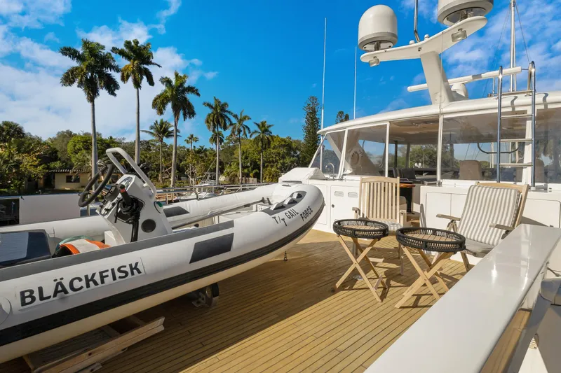 Slide: The Image of Flybridge - 79