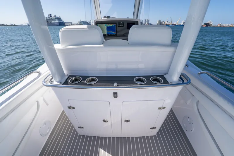 Slide: The Image of Interior of 2025 Airship 340 boat with sleek design and ocean view. - 39