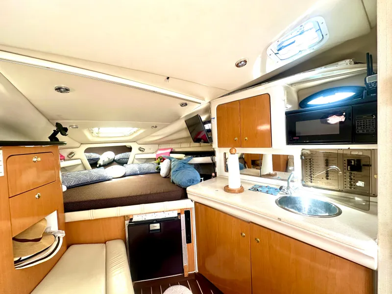 Slide: The Image of Regal Commodore 2760 2001 - 54