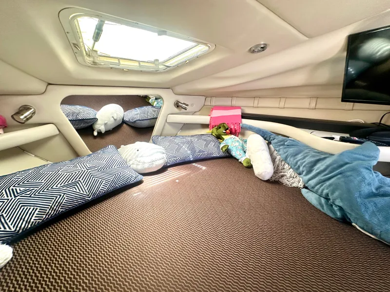 Slide: The Image of Regal Commodore 2760 2001 - 64