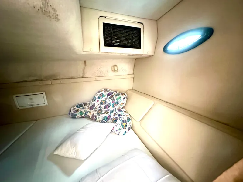 Slide: The Image of Regal Commodore 2760 2001 - 67