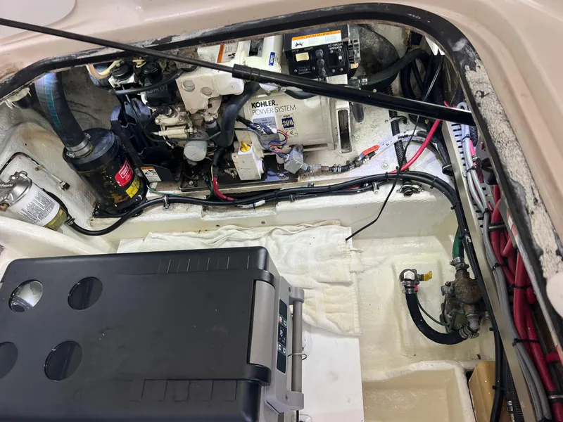 Slide: The Image of Regal Commodore 2760 2001 - 82