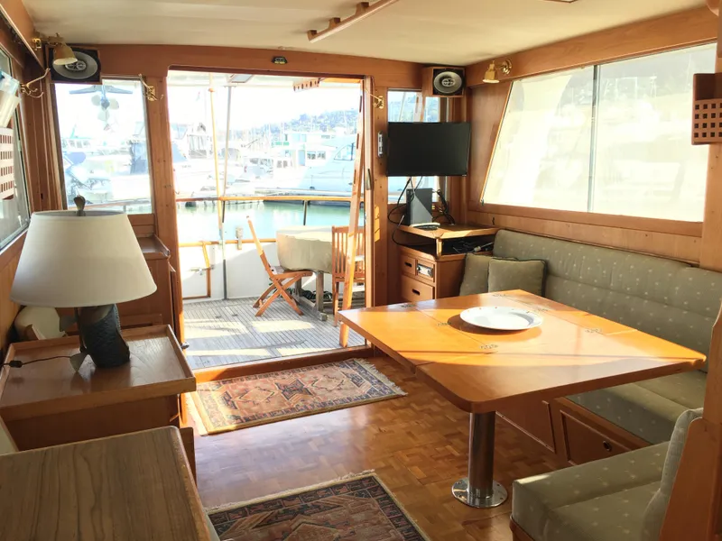 Slide: The Image of Interior of a 1982 Grand Banks 42 Europa yacht, cozy and well-equipped. - 12