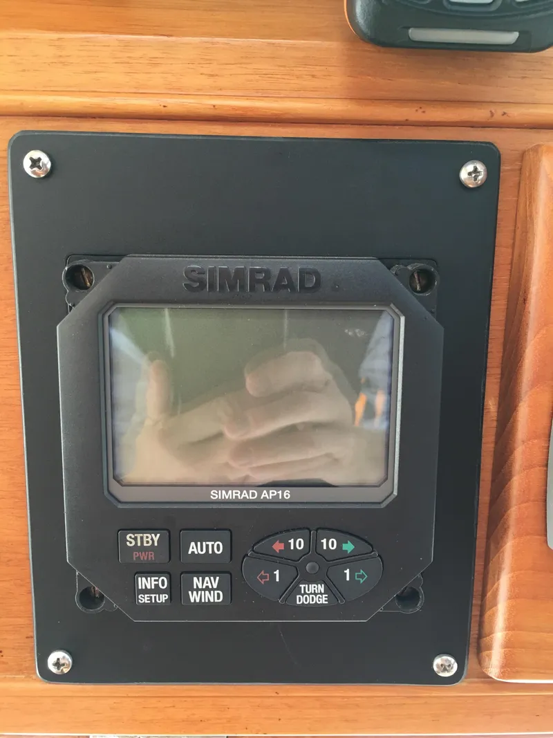 Slide: The Image of Simrad AP16 autopilot on Grand Banks 42 Europa, 1982. - 22