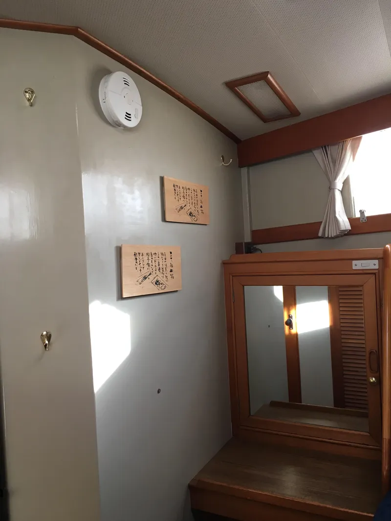 Slide: The Image of Interior of 1982 Grand Banks 42 Europa yacht. - 38