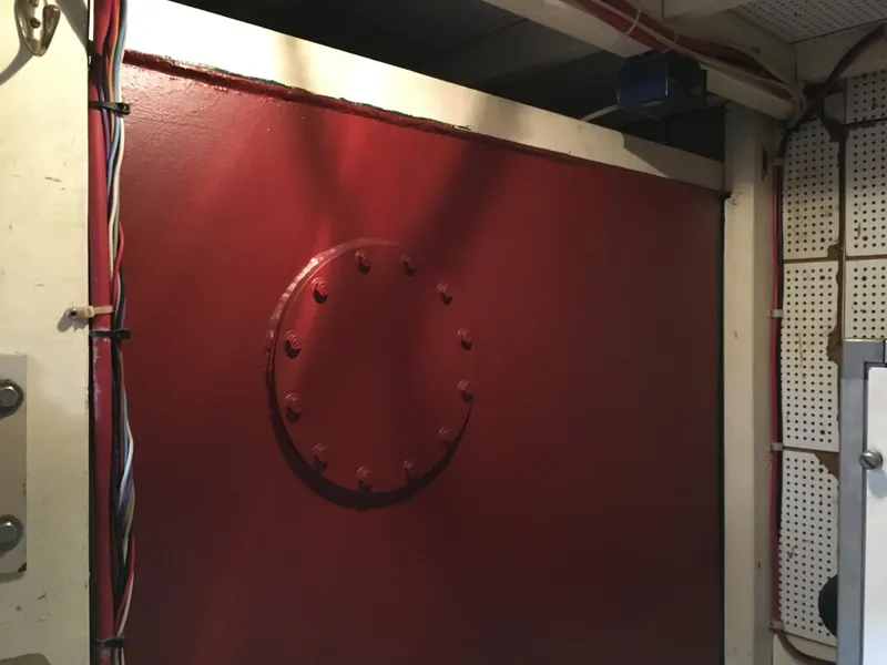 Slide: The Image of Grand Banks 42 Europa 1982 - 51