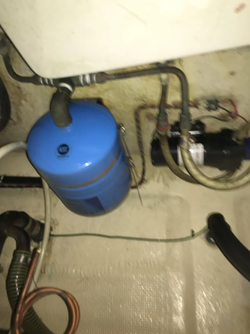 Slide: The Image of Grand Banks 42 Europa 1982 - 88