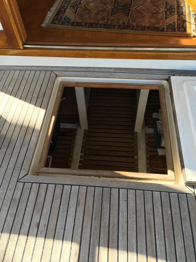 Slide: The Image of Grand Banks 42 Europa 1982 - 95