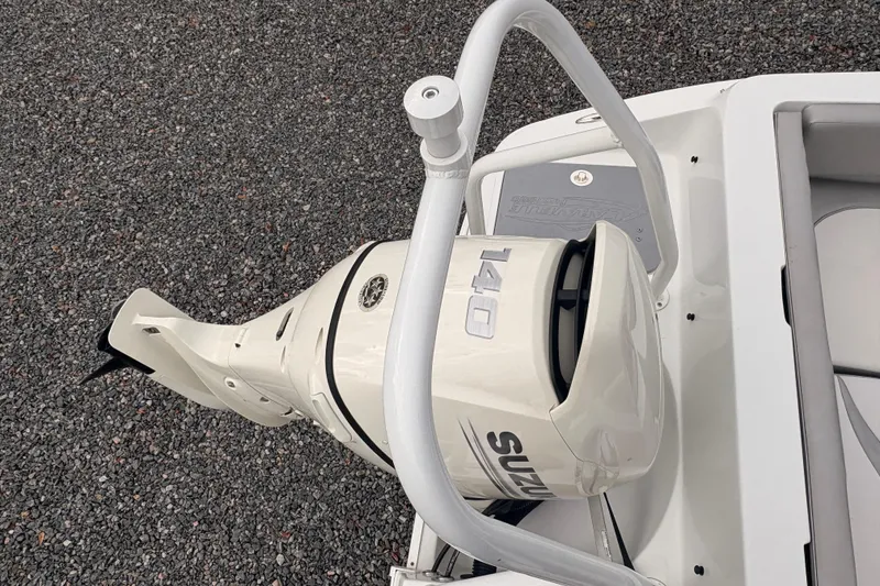 Slide: The Image of 2020 Caravelle 19 EBo Fish & Ski boat with Suzuki 140 outboard motor. - 7