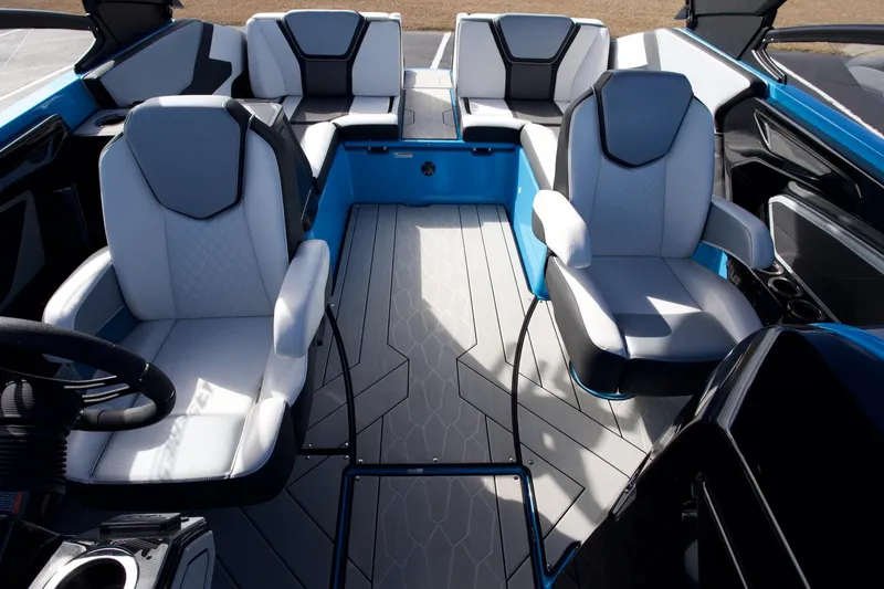 Slide: The Image of 2023 Yamaha Boats 255XD interior with modern seating and sleek design. - 4