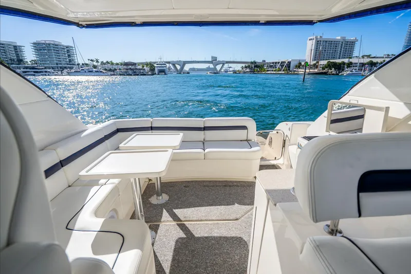 Slide: The Image of Luxurious 2009 Sea Ray 470 Sundancer yacht interior with waterfront view. - 19