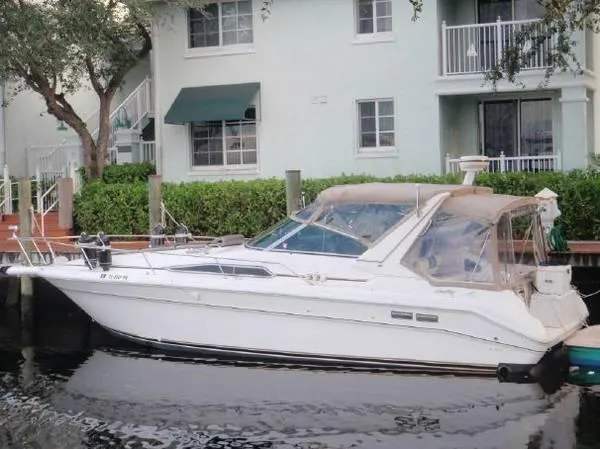 Slide: The Image of Sea Ray 330 Express Cruiser 1992 - 1